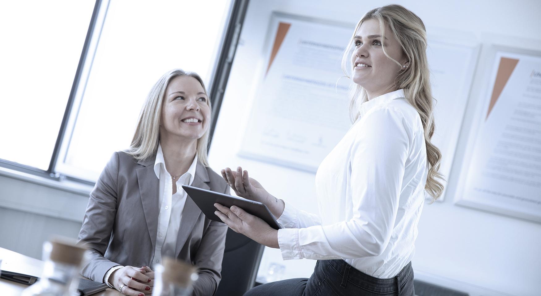 GREIWING Mitarbeiter im Gespräch