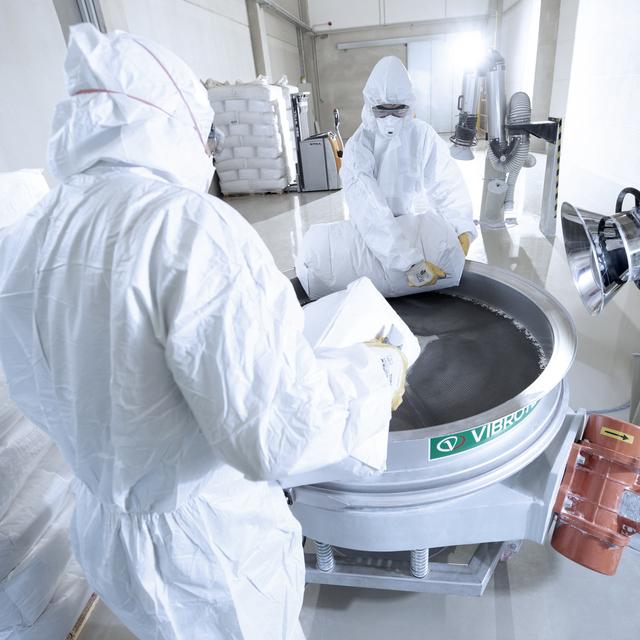 Professionelle Abf&uuml;llung von Lebensmittelrohstoffen