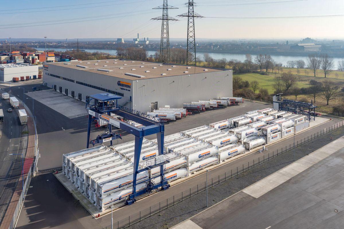 Drohnenaufnahme des Standortes Duisburg der GREIWING logistics for you GmbH