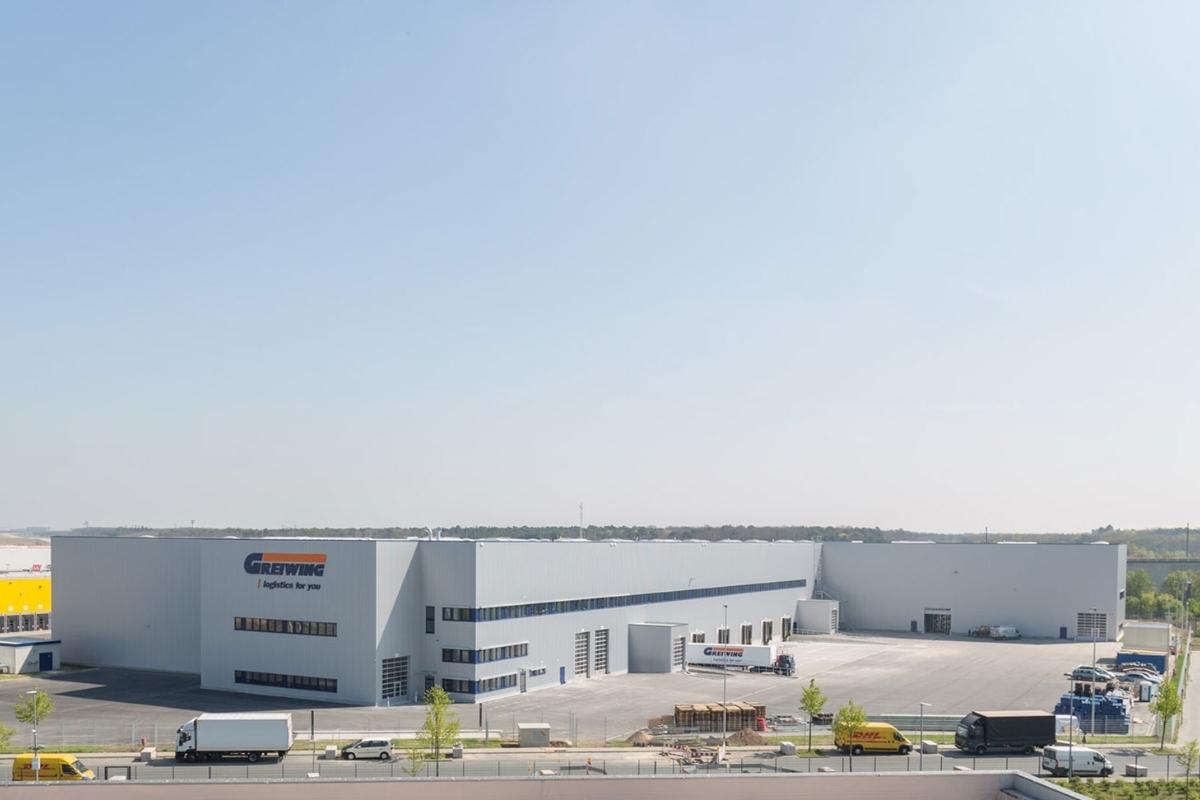 Drohnenaufnahme des Standortes Raunheim der GREIWING logistics for you GmbH